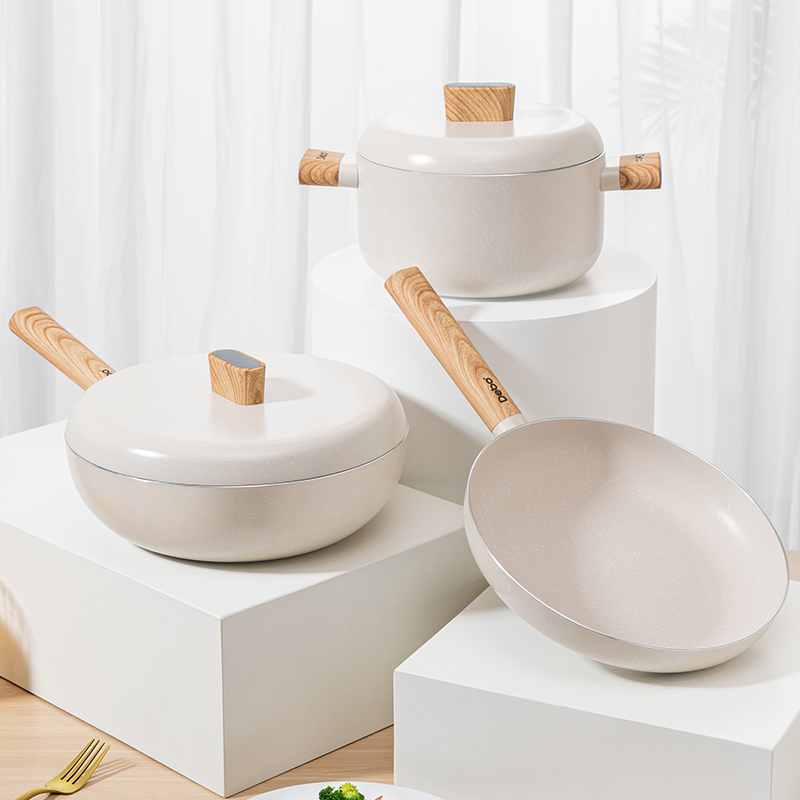 德鉑貝妮思 (套裝鍋)